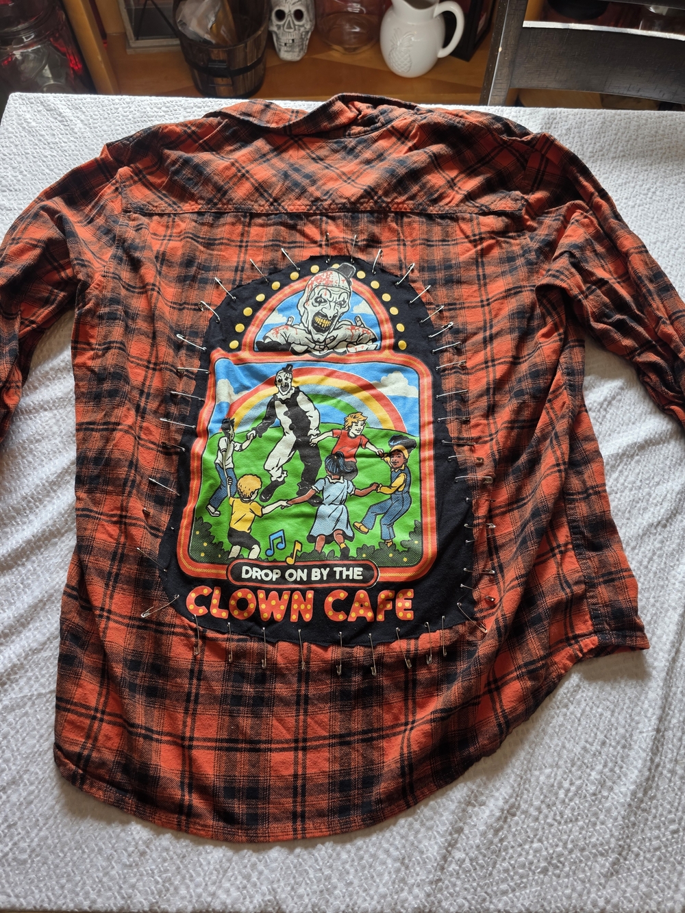 Terrifier Orange Plaid Casual Button-Down Shirt with Clown Café Graphic Xxl